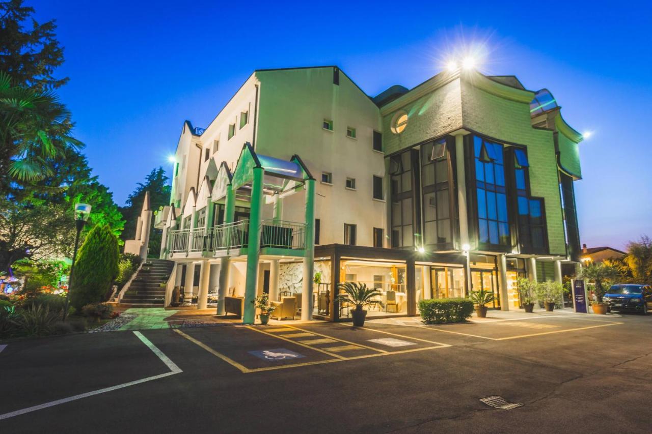 Park Hotel Ai Pini & Restaurant Ai Pini Mestre Exterior photo