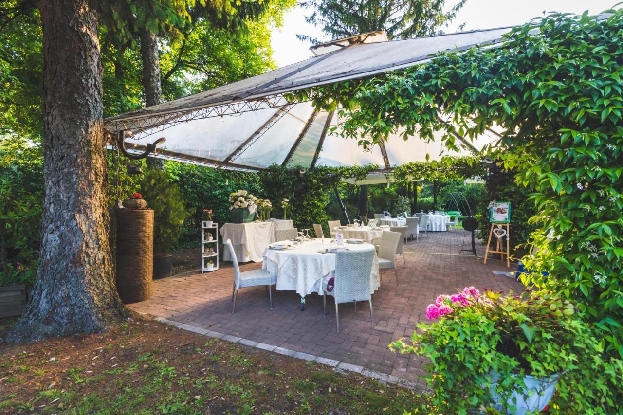 Park Hotel Ai Pini & Restaurant Ai Pini Mestre Exterior photo