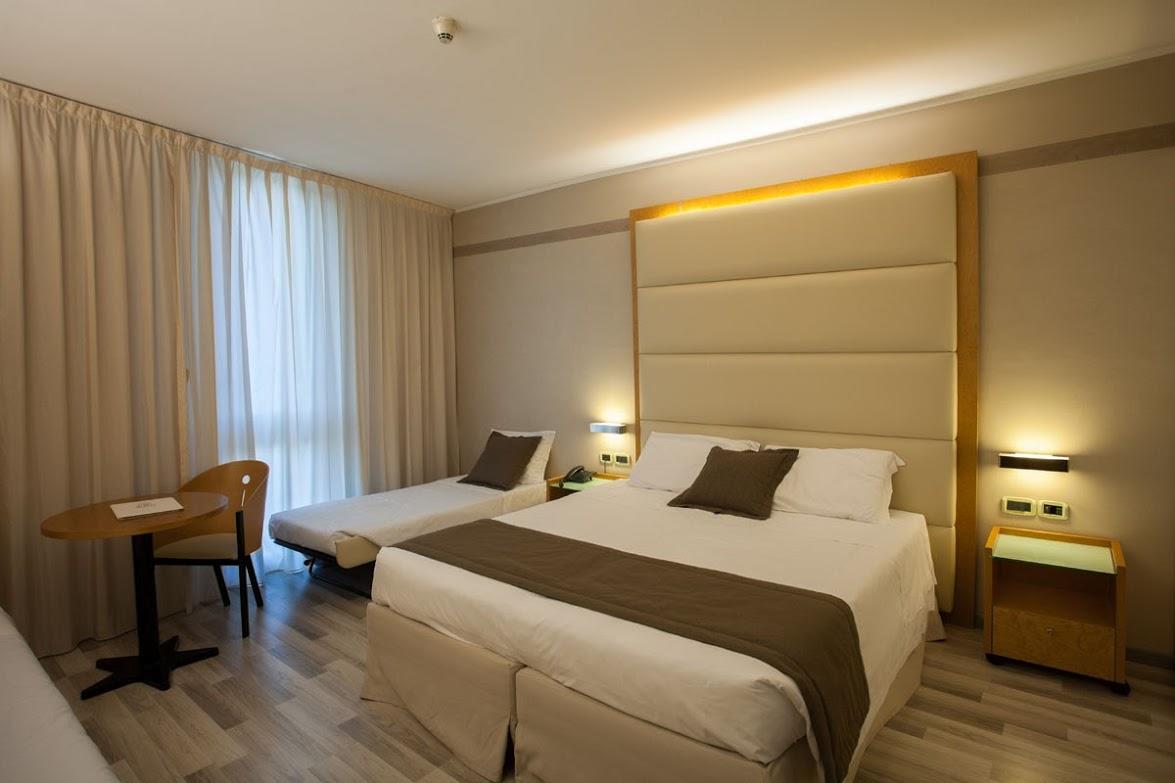 Park Hotel Ai Pini & Restaurant Ai Pini Mestre Exterior photo